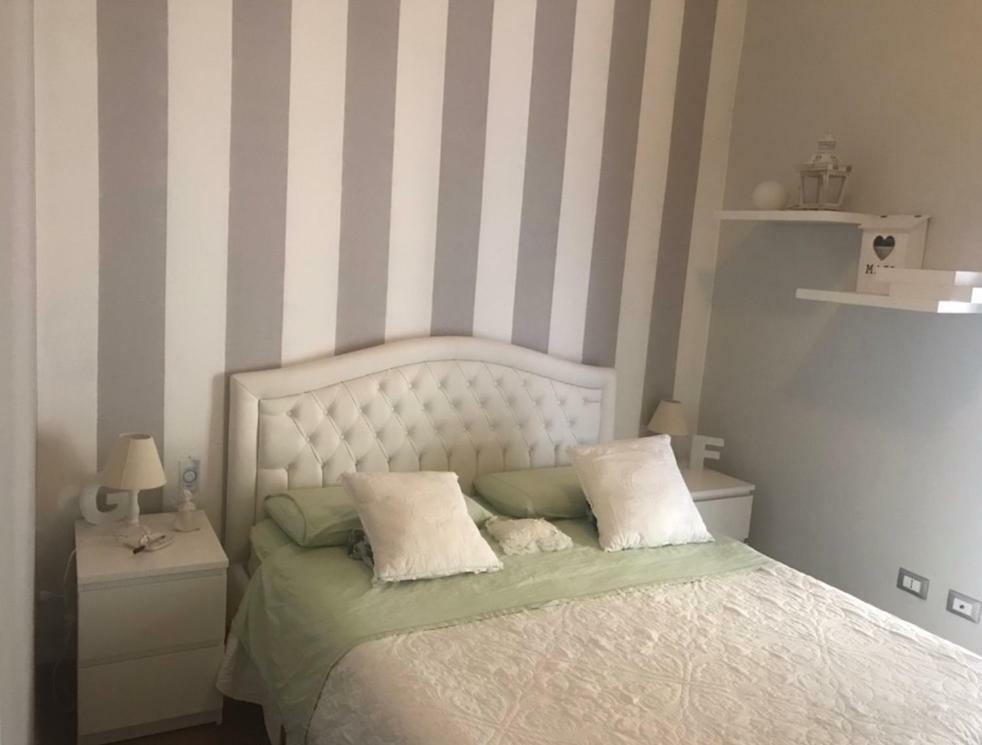 Marina Apartment & Suite Verbania Eksteriør billede